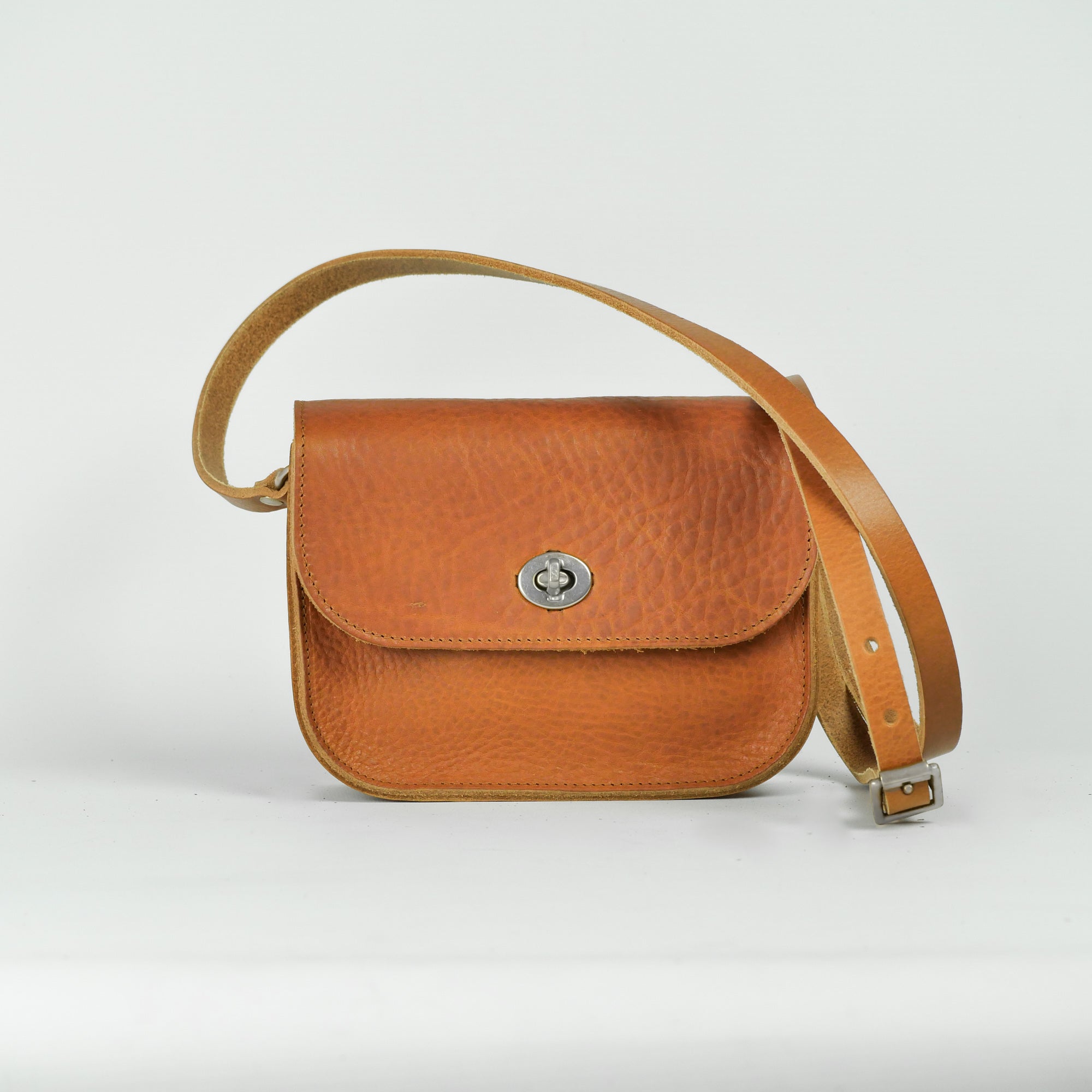 Women's crossbody bag handmade tan vegetable-tanned leather | The leather  craftsmen