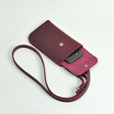 Missouri Burgundy Leather Neck Pouch