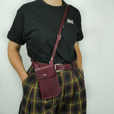 Missouri Burgundy Leather Neck Pouch